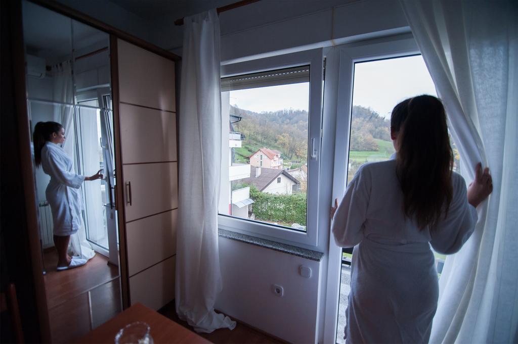 Gec Hotel Zaprešić Стая снимка