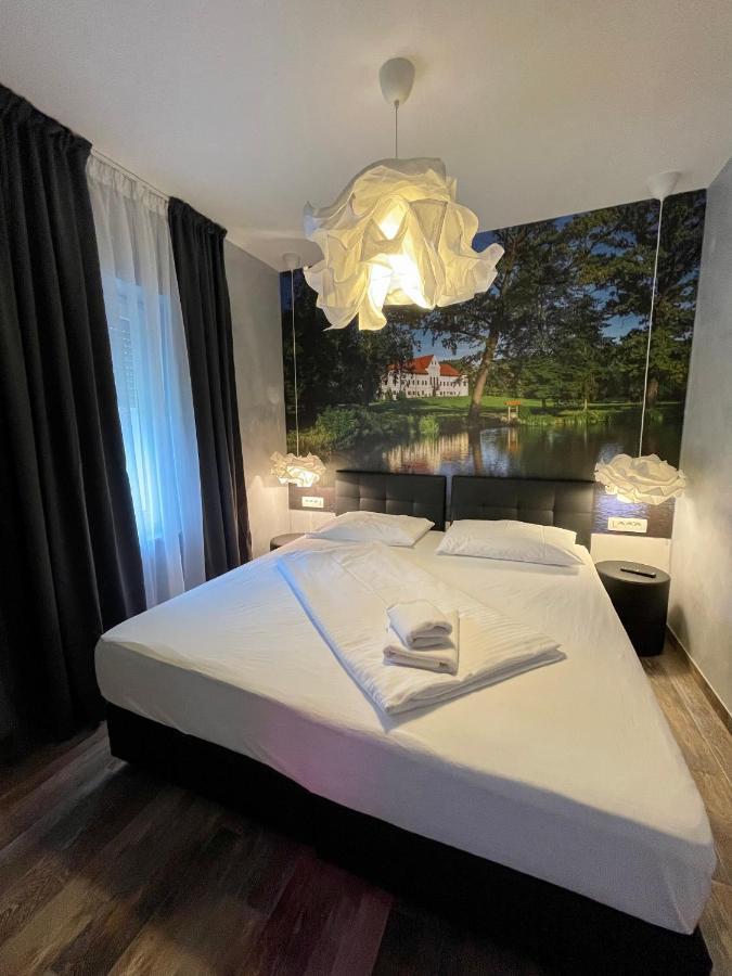Gec Hotel Zaprešić Екстериор снимка