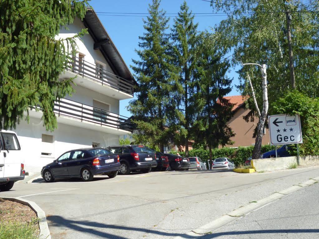 Gec Hotel Zaprešić Екстериор снимка